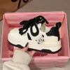 Super versátil sola grossa panda sapatos brancos para mulheres sapatos de tabuleiro 2024 nova primavera casual esportes pai sapatos