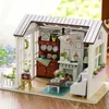 Architettura/Casa fai-da-te Casa delle bambole Casa delle bambole fai-da-te in miniatura con mobili Casa in legno Giocattoli per bambini Tempi di vacanza Z009