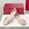 Designer Dress Shoes Flat Hollow Single Shoes Hollow Ballet Shoes Fashion Women's Flat Heels Boat Shoes Metal Square Buckle Women's Patent Leather Loafers 35-41