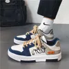 2024 Yeni Bahar Erkek Tuval Ayakkabıları Kore Edition Modaya Yönelik Tahta Ayakkabıları Çok Yönlü Öğrenci Ayakkabıları Erkek Instagram Günlük Modaya Modeli Ayakkabılar
