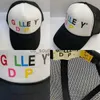 2023 Gorras de bola Gp Graffiti Hat Letras casuales Galerías Departamento curvo Gorra de béisbol para hombre Letras para mujer Impresión Sombreros L230523 24MUD