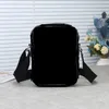 Designer Cross Body Body Body Body Body Men Shoulder Nylon Travel Outdoor Tassen met ritssluiting Mobiele telefoontas