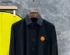 Marque hommes chemise chemises de créateurs à manches longues maillot de corps mode vêtements pour hommes décontracté t-shirt solide bouton de revers pull fermé mars 06