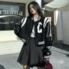 女性ブラックホワイトレザージャケットルーズレター刺繍短い長さパンクスタイルアウターアメリカコート爆撃機ハイストリート240226