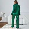 Kvinnors sömnkläder långärmad byxor kostar grön satin hem bär våren kvinnlig 2st pajamas set med fjäder lös casual loungewear