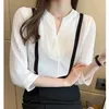 البلوزات النسائية V-Neck White Blouse Button Up Lolita Shirt Women Elegant 3/4 Sleeve Chiffon Summer Fashion Tops Spring Kawaii Corean Comples