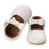 First Walkers Kleinkind-Babyschuhe für Kleinkinder, flache Sandalen, weiche Gummisohle, rutschfest, für den Sommer, feste Rüschen, Krippenwanderer