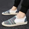 Casual Shoes Soft Bottom Slip-on Sports Sneakers Vulcanize Boys Children's Mens Luxury Trainers Low Offer Seasonal Krasovki