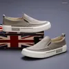 Sıradan ayakkabılar özel oem büyük boy erkekler tuval güverte slip-on ayakkabı spor ayakkabılar açık moda yuvarlak ayak parşun boş zamanlar