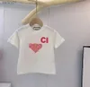 TシャツキッズファッションTシャツ新しい到着半袖ティートップ男の子の女の子の子供の手紙ベアパターンTシャツプルオーバープラスサイズ240306