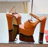 الخلف الصنادل الفارغة نساء نساء براءات اختراع جلدية عالية الكعب فستان حذاء راينستون بوكيل سميك أسفل منصة أزياء النعال غير الرسمية المصمم يعطي أحذية مصنع الجودة