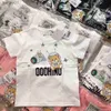 T-shirt T-shirt estive per bambini T-shirt firmate Ragazzi Ragazze Moda Orso Lettere Mosaico Top stampato Bambini Magliette alla moda più colori Top di lusso di alta qualità 240306