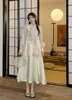Damesblouses Chinese stijl Tops Design Sense Kleine groep shirts met lange mouwen Frans Uniek en prachtig borduurwerk Zomer