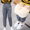 Winter Jungen Dicke Baumwolle Hosen Fleece Gepolsterte Warme Hosen Kinder Wasserdichte Ski Hosen 10Y Elastische Hohe Taille Baby Mädchen hose 240223