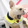 犬のアパレル漫画猫バンダナビブスカーフカラー調整可能なペットかわいいハートネッカーチャイフ防水唾液タオル猫の子犬のための唾液タオル