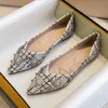 Chaussures habillées Chaussures simples pointues pour femmes printemps et automne 2024 nouveau fond plat strass saule clou quatre saisons fond souple grande taille chaussures de bateau 34-43