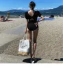 Stroje kąpielowe Krótkie rękawa One Piece Swimsuit Kobiety Solidne stroje kąpielowe Wycięcie Monokini Push Up Swim Suit Korea Style Kąpiec Pad otwarty tył