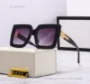 Стеклянные роскошные стеклянные солнцезащитные очкиSunglass Brand Designer Высококачественные солнцезащитные очки для женщин и мужчин Очки Женские солнцезащитные очки UV400 с линзами унисекс с коробкой 985 es s