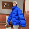 Korki damskie płaszcze snow noszenie płaszcza kobiet parkas w dół bawełniany ciepła 2024 Kobieta swobodne luźne kurtki zimowe wyściełane puffer parka