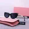 Designer Protective Eyewear Alphabet Design Fashion Sunglasses Driving Travel Beach Wear Sun Glasses Box Very Nice