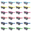 Lovatfirs 24 Pack lunettes de soleil combinées bicolores pour fête femmes hommes enfants multicolore Protection UV 14 couleurs disponibles 240229