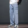 Jeans da uomo Primavera Abbigliamento uomo Moda Denim Pantaloni a gamba dritta Materiale sottile Borsa multipla Uomo largo
