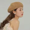 Bérets Été Couleur Unie Béret pour Femmes Ins Paille Crochet Mode Chapeau Femme Cool Casquette En Plein Air Printemps Boina Cadeau