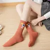 Chaussettes pour femmes, couleur unie, broderie d'astronaute, filet rouge, mode Tube sauvage, sport, printemps et été