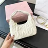 Designer Wander Luxe handtassen Half Moon Travel Clutch Bags Fluffy Satchel Zwarte schoudertas Wander Crossbody Bag