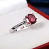 Bagues de cluster Quatre Prong Square Garnet Bague Rouge 925 Timbre Bijoux De Mode Cadeau De Fiançailles De Mariage Pour Les Femmes