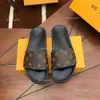 2024 neue klassische WATERFRONT Slipper Sommer Outdoor Damen Strand Gummi Sandale Luxurys Designer Mules Sandale Freizeitschuhe Herren Slides Travel Pool Sliders mit