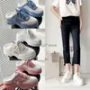 Zapatos de vestir 2023 Verano de gran tamaño Otoño e invierno Nuevo Estudiante Deportes Moda Edición coreana Trendy INS Mujeres DadH240306