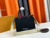 AA 5A NY 2023 Fashion Classic Bag Handbag Women Leather Handväskor Korsa Crossbody Vintage Clutch Tote axel prägling messenger väskor #88