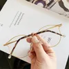 Solglasögon ramar mode runda glasögon vintage klassisk metall platt spegel optiska glasögon ram unisex vision care glasögon kant