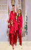 Nxy Costume de famille Pyjamas de Noël en satin Pj s Tenues assorties solides Vêtements de nuit de Noël pour parents Ensemble de vêtements de nuit pour adultes Look 2212315130159