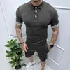 Survêtements pour hommes Polos boutonnés à manches courtes Hommes Deux pièces Ensembles 2024 Tenues de mode d'été Hommes Casual T-shirt et shorts Costumes pour