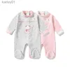 Footies 2022 Marque Sweet Strberry Series Baby Romper Footies Combinaison une pièce Nouveau-né Bébé Fille Vêtements Costume pour Bébé Fille 0-12M YQ240306