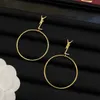 Top-Qualität, klassische Mode, Titanstahl, 18 Karat Gold, Designer-Ohrring für Frauen, einfache Mode, Frauen, Buchstaben-Ohrringe, Schmuck, Geschenke