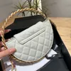 Torba makijażu Camellia moda damska torby na ramię 20 cm błyszczące patent skórzany kontrola Diamond Złota sprzętowa klamra luksusowa torebka Matelasse łańcuch crossbody