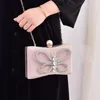 Lyxiga kvällspåsar Bow Tie Clutch Påsar Bröllopsmiddag Purses Chain Shoulder Crossbody Handväskor DHL Frakt