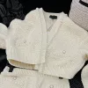 Blazers 2022 bref paragraphe petit cardigan en tricot blanc doux col en v pull tempérament short joker tenue costumes en coton