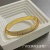 Bracciale digitale romano romano CNC in oro versione alta tiffay caldo con diamanti pieni di moda, lusso leggero e senso avanzato KPG5