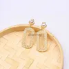 Stud Stud Designer Earrings Stud Earings Ear Stud Designers Brand Double Letter Gold Plated Pearl Classic Women Wedding Wholesale sales 240306