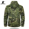 Jaquetas masculinas MEGE Camuflagem Militar Fleece Jaqueta Tática Homens À Prova D 'Água Softshell Windbreaker Inverno Exército Com Capuz Casaco Caça Roupas