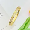 Original 1to1 Cartres 2024 Fashionable and Minimalist New Full Sky Star Micro Inlaid Diamond 18k gold Bracelet Non fading Mesh Red Solid Couple N0V1