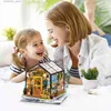 Architectuur/DIY Huis DIY Poppenhuis met meubilair Kinderen Volwassen Groen Miniatuur Poppenhuis Houten Kits Monteer Speelgoed Kerst Brithday Geschenken