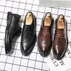 Chaussures habillées Hommes Brogue Wingtip Derby Lace-up Front pour hommes Business Formel Mariage Black Tie Événements en option