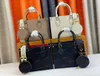 Designer axelväskor Ny mode klassisk väska handväska kvinnor läder handväskor kvinnor crossbody vintage clutch tote axel prägling messenger väskor