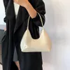 Womens Bag Patent Leather Tote Bag Versatile Fashion Shoulder Bag Satchel Hobo Bag Girl Brand Designer Zipper Small Handbags 240226