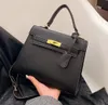 Luxe schoudertassen Designer messenger bag Handtassen met dik kettinghandvat Leren handtas clutch eenvoudig ontwerp Effen damestas